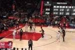 目前数据统计：开拓者快攻得分20-8尼克斯 板凳得分19-9